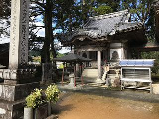 四国霊場第42番札所 仏木寺 大師堂